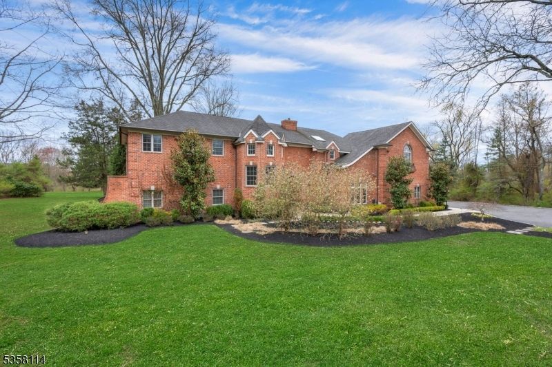 Backyard, Exterior, Facade, Brick Facade, French Provincial