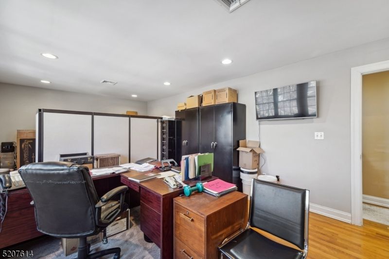 Home Office, Interior, Recessed Lighting, Wood Texture Flooring