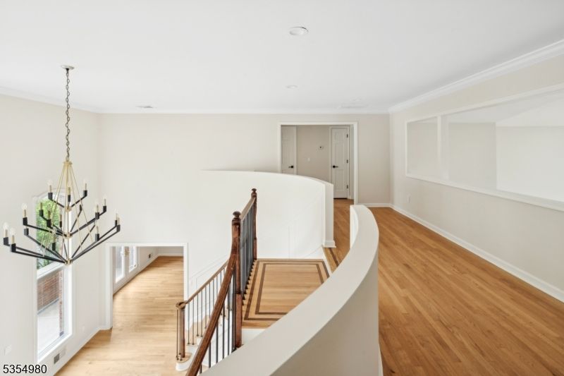 Chandelier, Interior, Recessed Lighting, Wood Texture Flooring