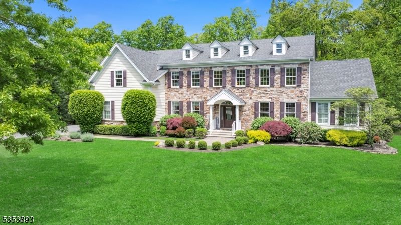 Backyard, Exterior, Facade, Brick Facade, Georgian