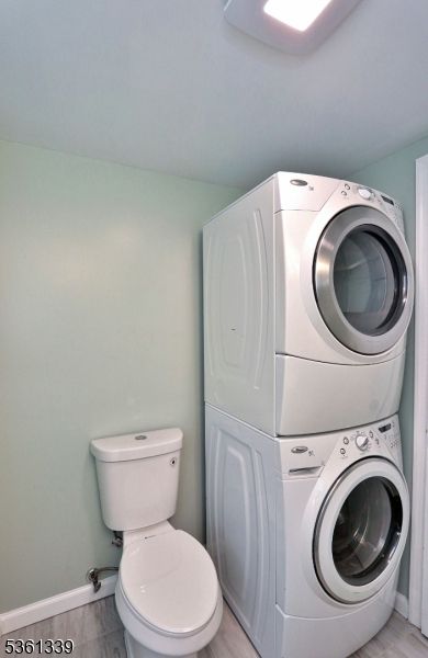 Bathroom, Interior, Utility Closets, Washer