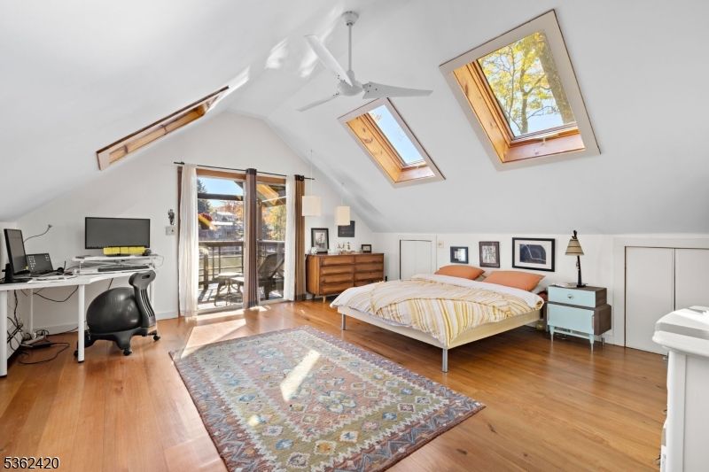 Bedroom, Home Office, Interior, Wood Texture Flooring