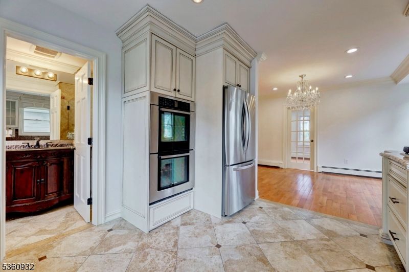 Chandelier, Interior, Kitchen, Recessed Lighting, Wood Texture Flooring