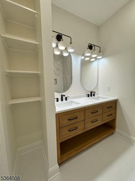 Bathroom, Dual Sink Vanities, Interior