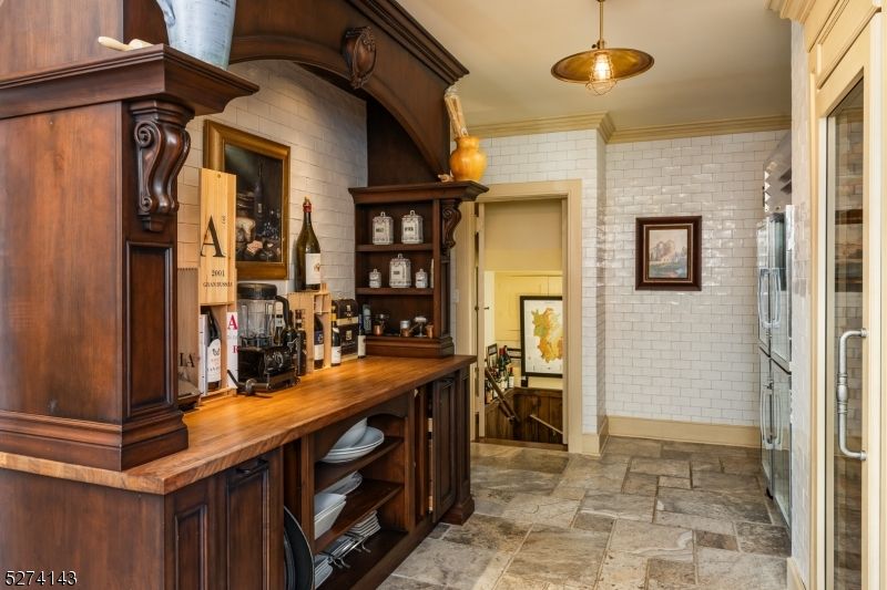 Interior, Pendant Lights, Stone Walls