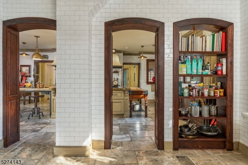 Interior, Pendant Lights, Stone Walls