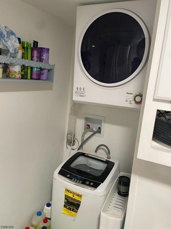 Interior, Utility Closets, Washer