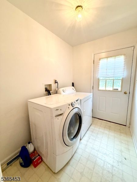 Interior, Washer