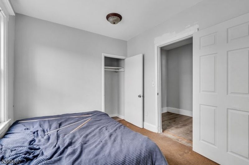 DE Listing image placeholder