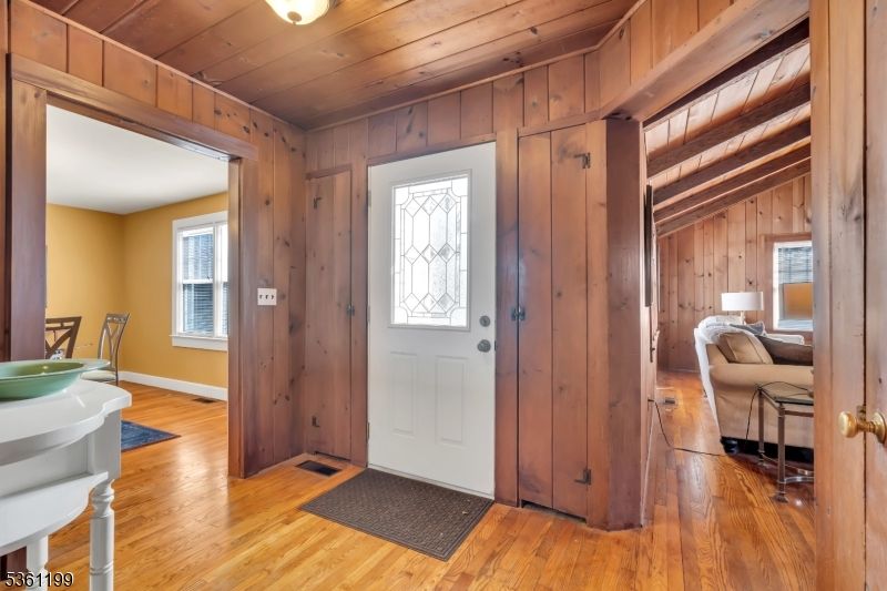 Bedroom, Interior, Wooden Ceilings, Wood Texture Flooring, Wooden Walls