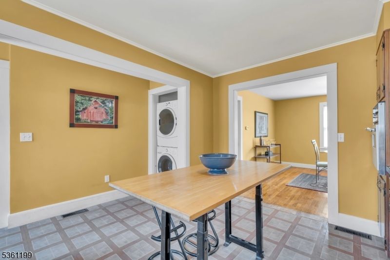 Dining room, Interior, Utility Closets, Washer, Wood Texture Flooring