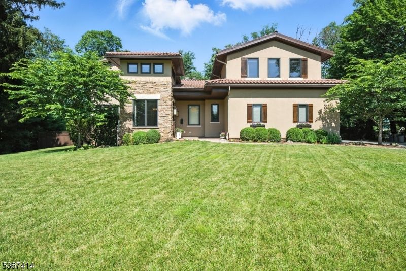 Backyard, Exterior, Facade, Mediterranean