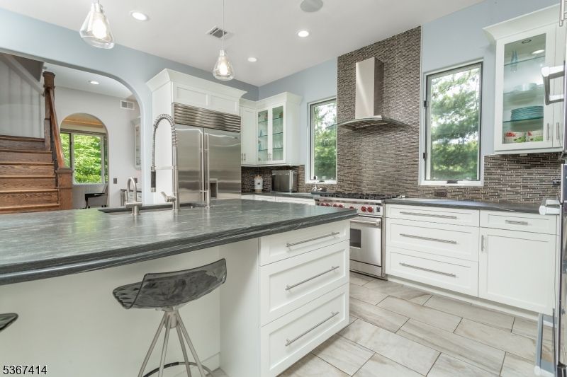 Interior, Kitchen, Pendant Lights, Recessed Lighting, Stainless Steel Appliances