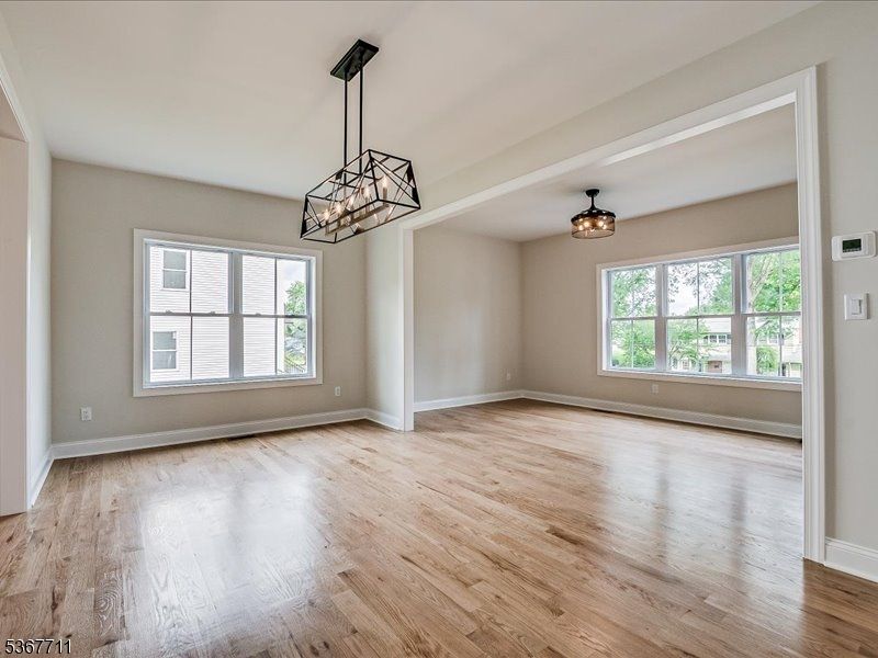 Empty room, Interior, Pendant Lights, Wood Texture Flooring