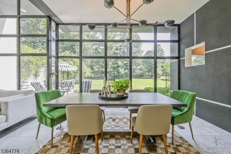 Dining room, Interior, Marble, Sun Room