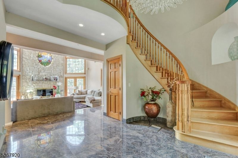 Fireplace, Interior, Living room, Recessed Lighting