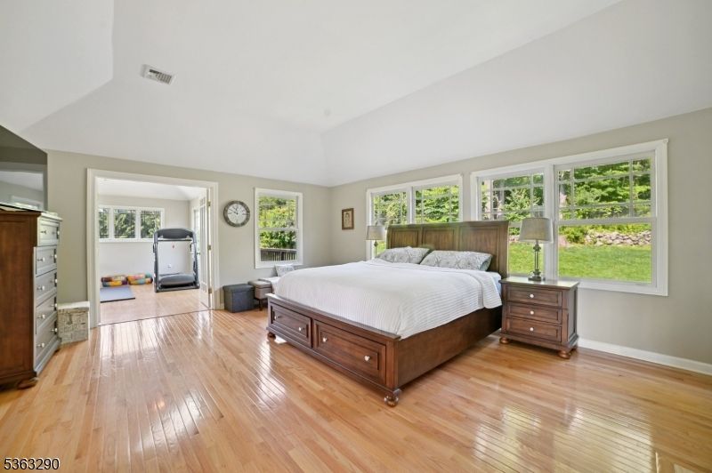 Bedroom, Fitness Equipment, Interior, Wood Texture Flooring