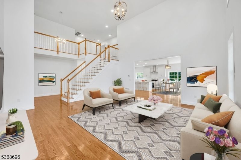Dining room, Interior, Living room, Pendant Lights, Recessed Lighting, Wood Texture Flooring