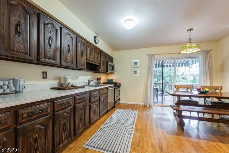 Dining room, Interior, Kitchen, Pendant Lights, Wood Texture Flooring