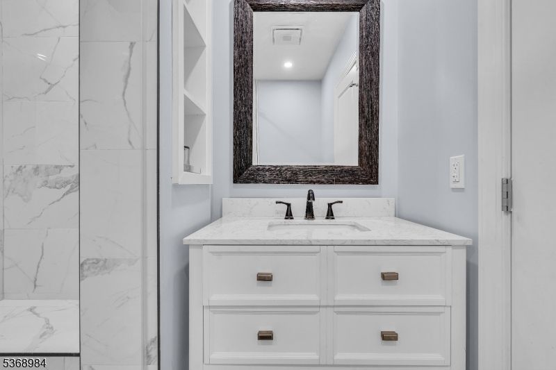Bathroom, Interior, Marble Walls, Recessed Lighting