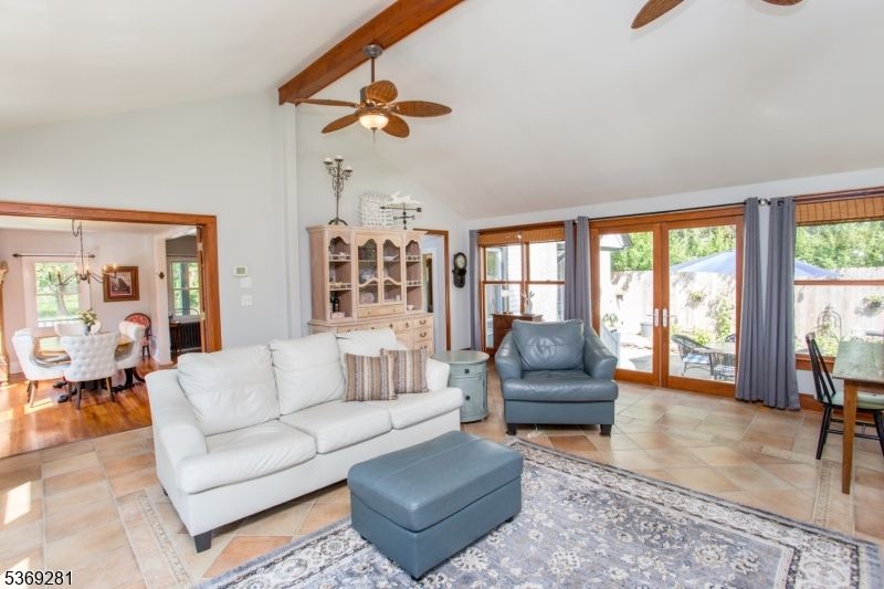 Chandelier, Dining room, Interior, Living room, Pendant Lights, Wooden Beams