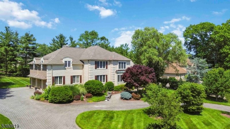 Backyard, Exterior, Facade, French Provincial