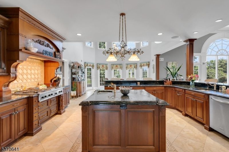 Chandelier, Interior, Kitchen, Recessed Lighting
