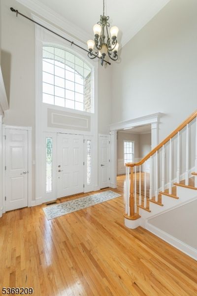 Chandelier, Interior, Wood Texture Flooring