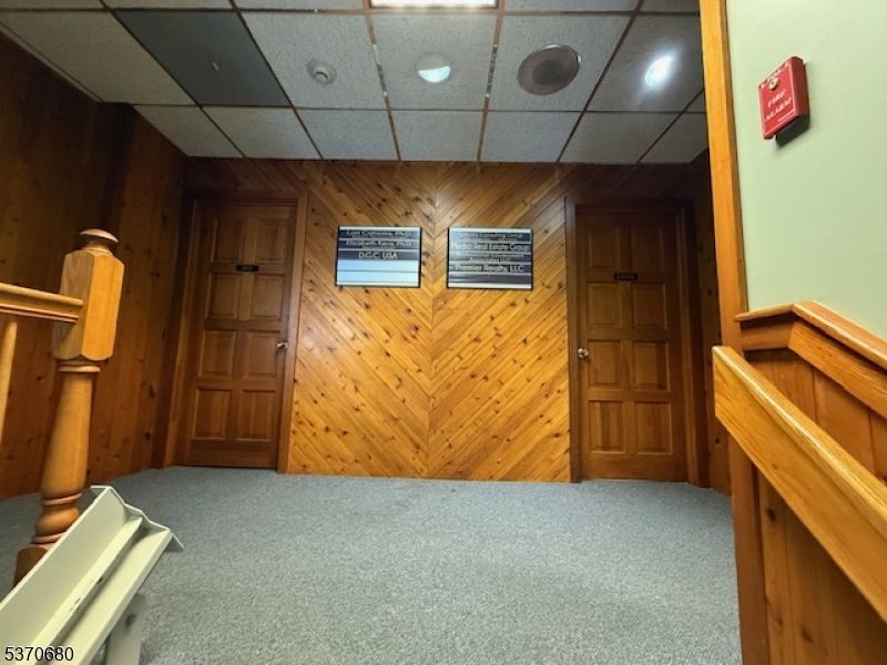 Empty room, Interior, Wooden Walls