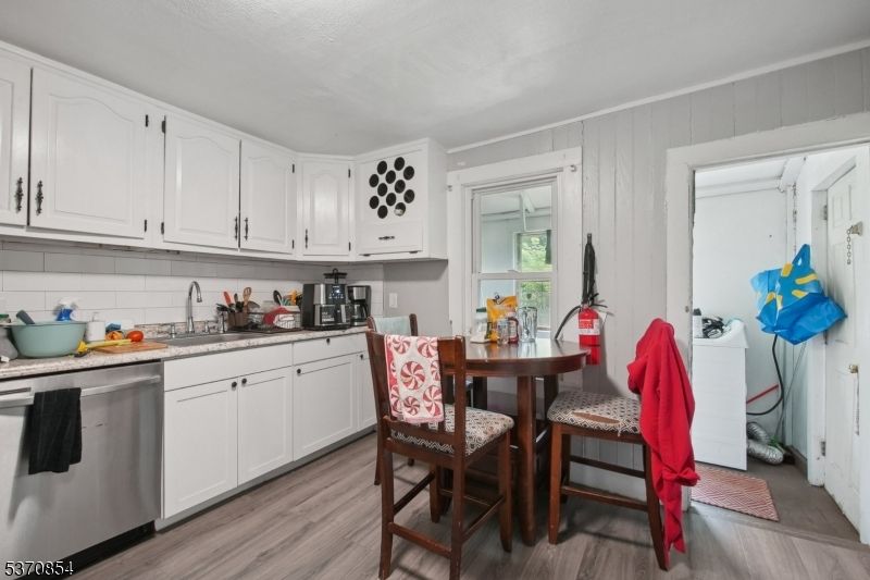 Dining room, Interior, Kitchen, Wood Texture Flooring