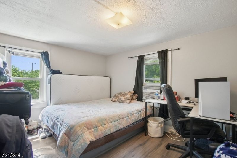 Bedroom, Home Office, Interior, Wood Texture Flooring