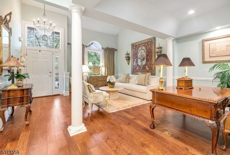 Chandelier, Interior, Living room, Recessed Lighting, Wood Texture Flooring