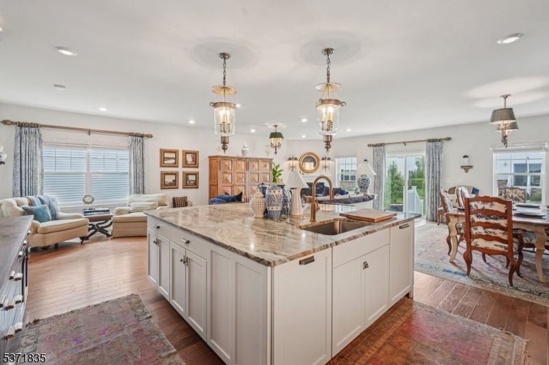 Dining room, Interior, Kitchen, Living room, Pendant Lights, Recessed Lighting, Wood Texture Flooring