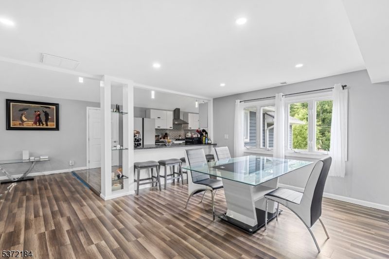 Dining room, Interior, Kitchen, Recessed Lighting, Wood Texture Flooring