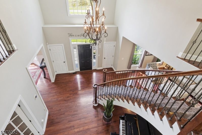 Chandelier, Interior, Wood Texture Flooring