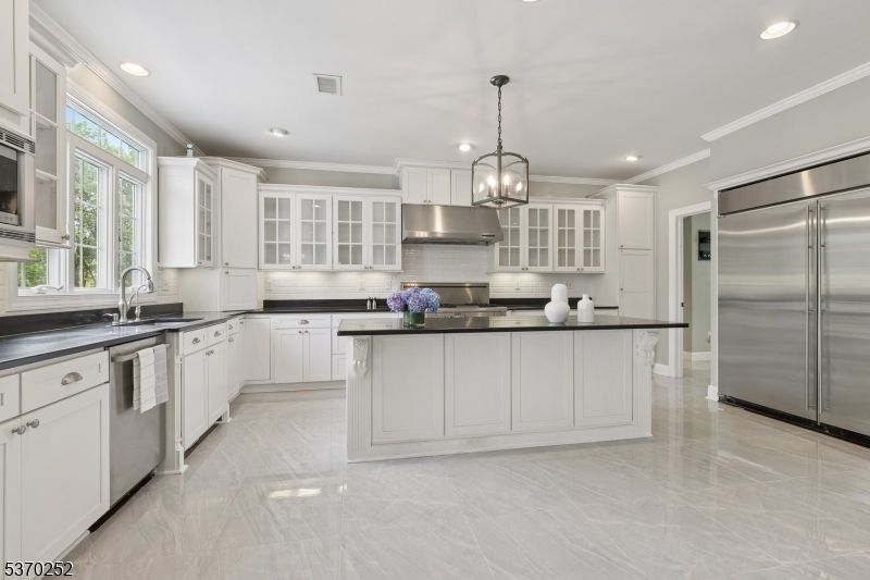 Interior, Kitchen, Pendant Lights, Recessed Lighting, Stainless Steel Appliances