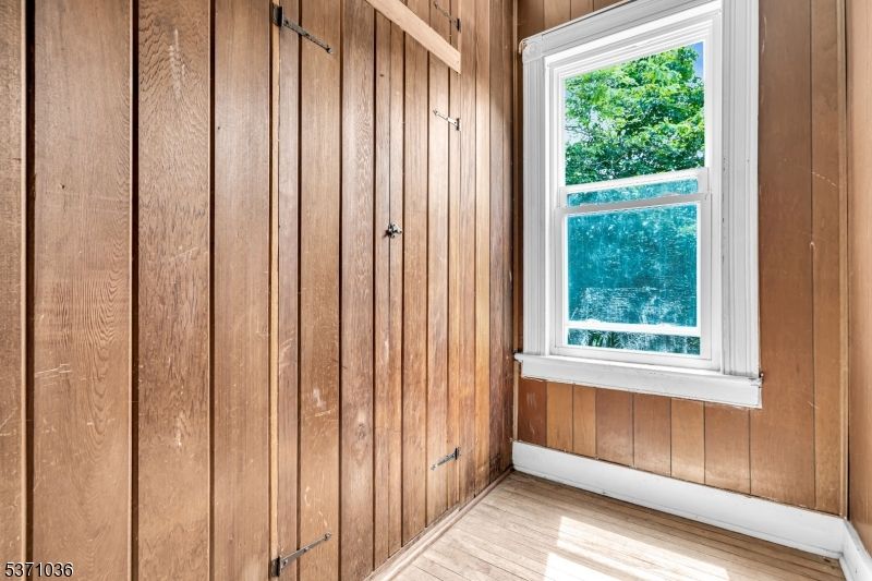 Empty room, Interior, Wood Texture Flooring, Wooden Walls