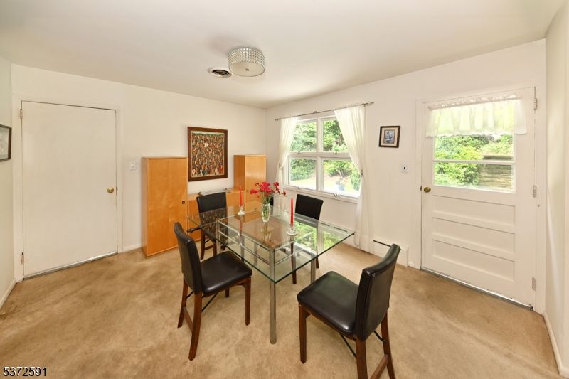 Dining room, Interior