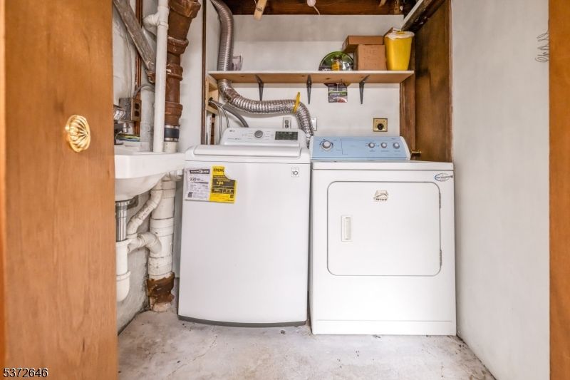 Interior, Utility Closets, Washer