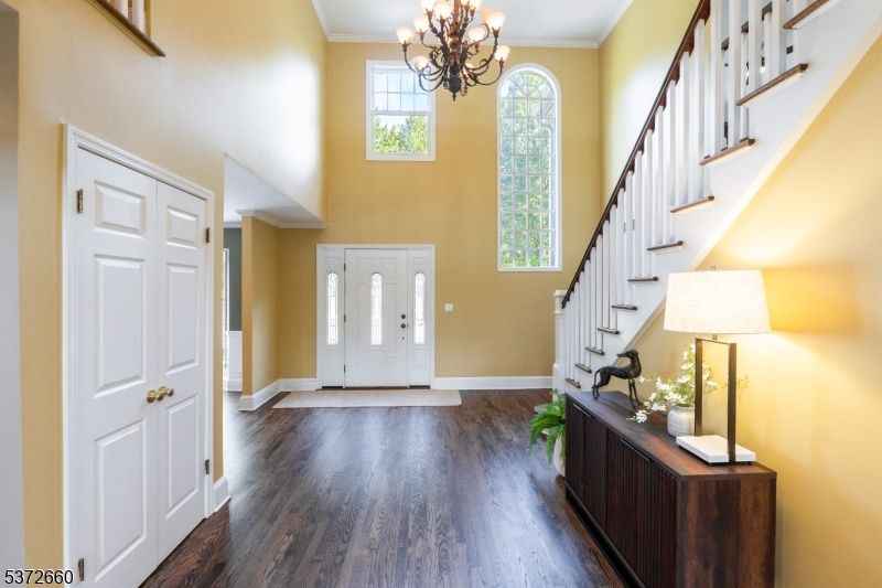 Chandelier, Interior, Wood Texture Flooring