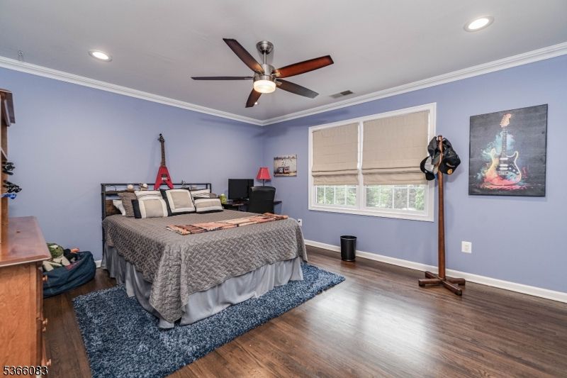 Bedroom, Home Office, Interior, Recessed Lighting, Wood Texture Flooring