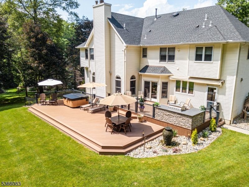 Backyard, Exterior, Hot Tub