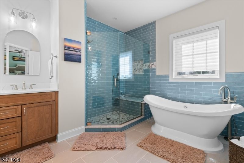 Bathroom, Free Standing Baths, Glass Shower, Interior, Recessed Lighting