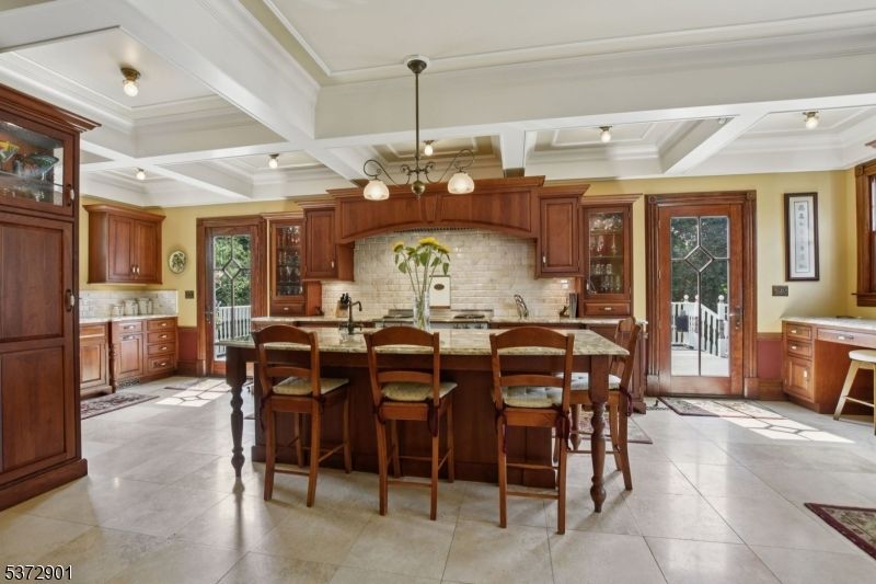 Chandelier, Interior, Kitchen, Pendant Lights