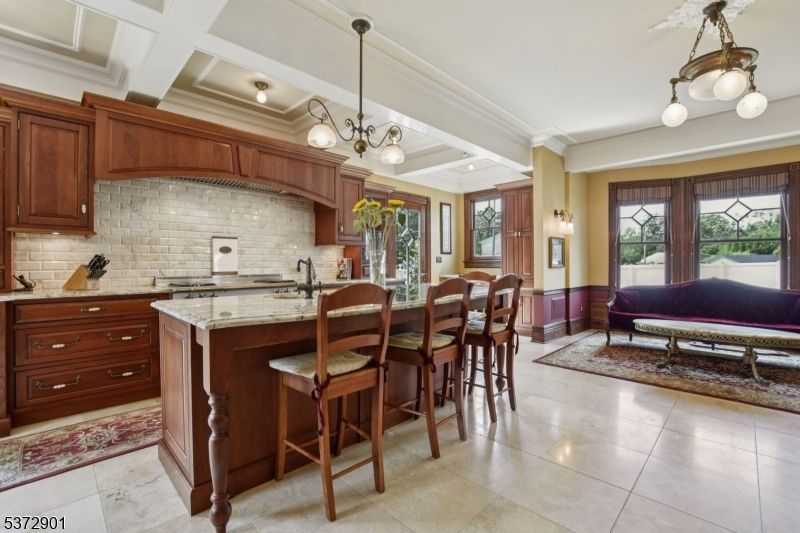 Chandelier, Interior, Kitchen, Pendant Lights, Recessed Lighting