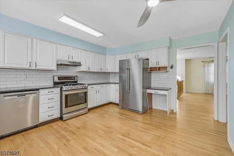 Interior, Kitchen, Stainless Steel Appliances, Wood Texture Flooring