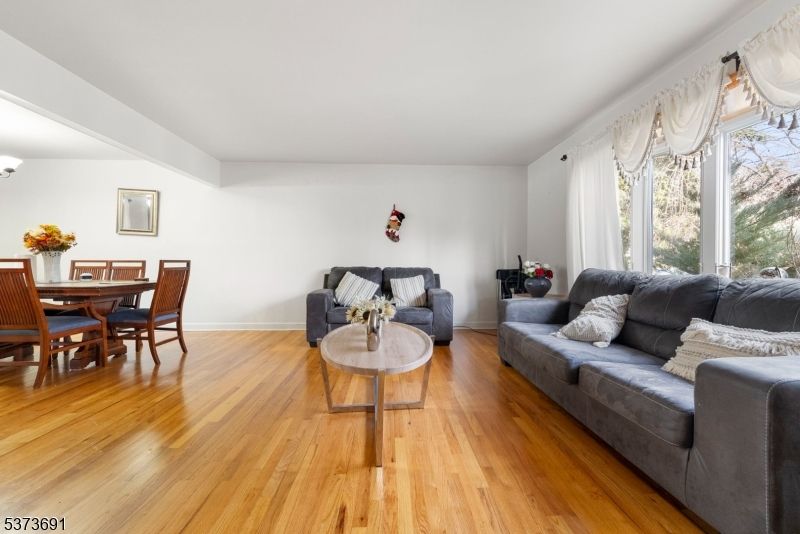 Dining room, Interior, Living room, Wood Texture Flooring