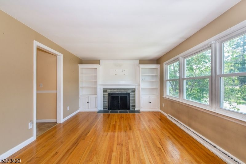 Empty room, Fireplace, Interior, Wood Texture Flooring