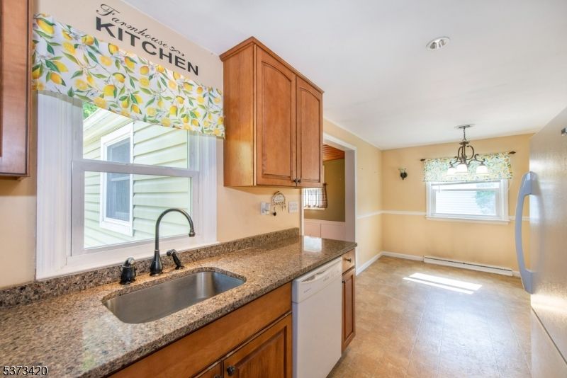Interior, Kitchen, Pendant Lights, Recessed Lighting