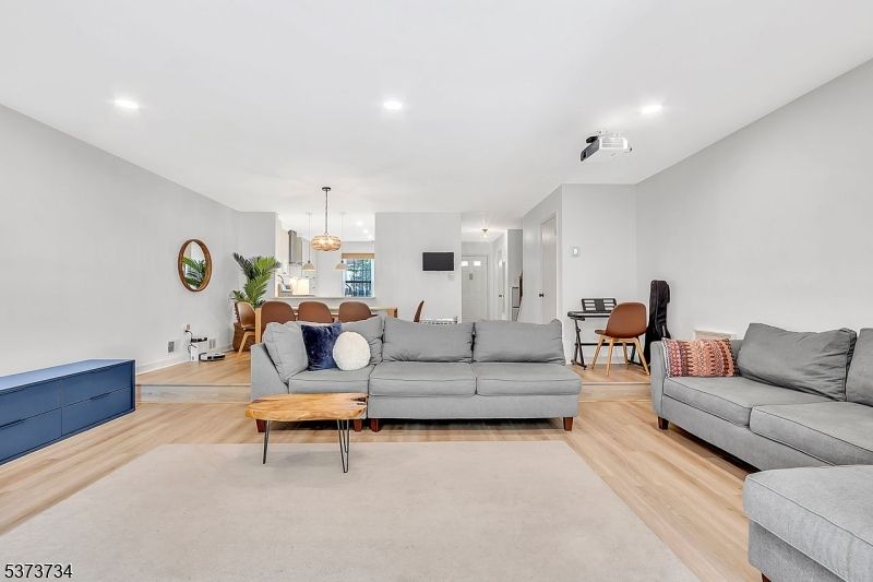 Dining room, Interior, Living room, Pendant Lights, Recessed Lighting, Wood Texture Flooring